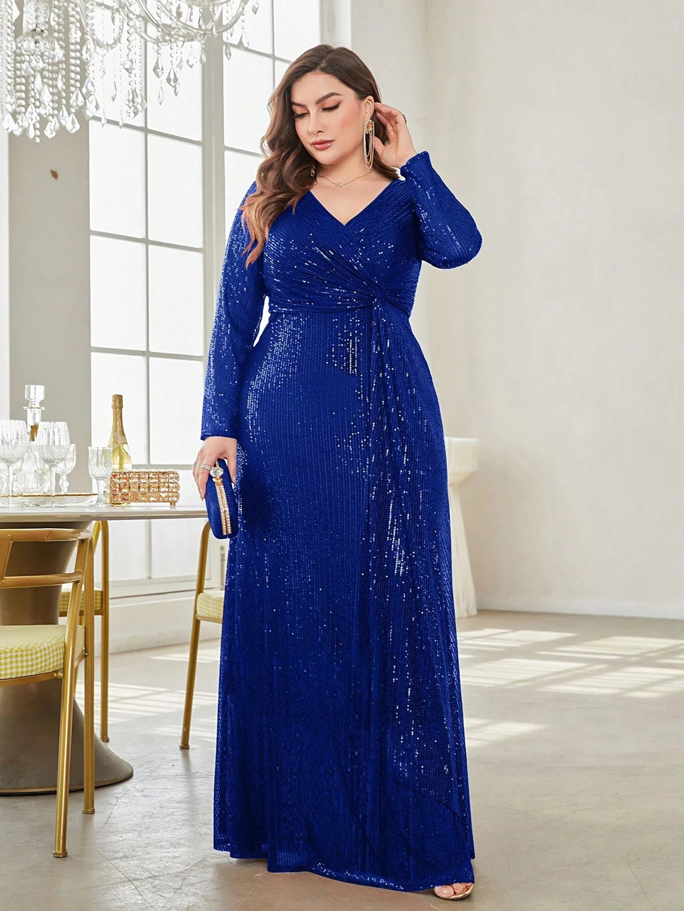 Plus Size Luxury V-Neck Long Sleeves Sequins Evening Dresses Women Elegant Party Maxi Cocktail Graduation Gowns